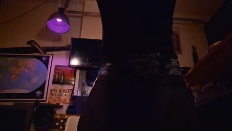 Str8 online show from October 3, 2025, 1:08 pm