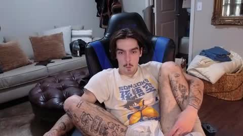 str8whiteboy21 online show from September 15, 2025, 7:58 pm