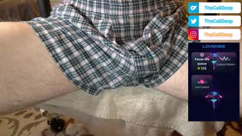 Cali online show from November 15, 2025, 7:54 pm