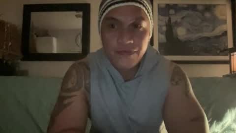 Snapshot of straightsurfer808 chatting on November 6, 2025, 8:04 am straightsurfer808 online show from November 6, 2025, 8:04 am