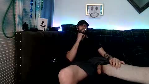 Snapshot of straitpipermann22 chatting on April 20, 2026, 5:16 pm straitpipermann22 online show from April 20, 2026, 5:16 pm