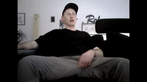 strammer_willi online show from February 22, 2026, 10:14 am