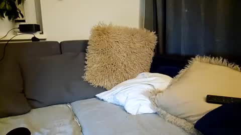 strangers29 online show from December 7, 2024, 4:25 pm