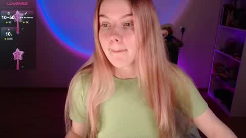 Juli online show from February 15, 2026, 4:31 am