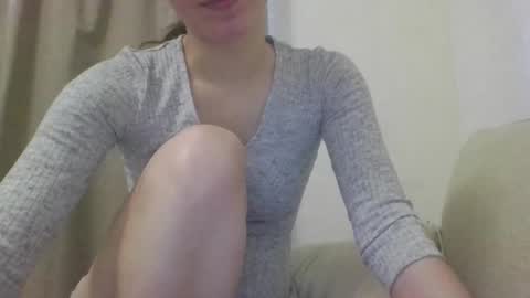 Snapshot of strawberry_soul chatting on October 26, 2025, 11:27 am Harriet online show from October 26, 2025, 11:27 am