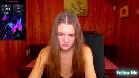 Snapshot of strawberrylux chatting on December 11, 2024, 7:20 am Strawberrylux online show from December 11, 2024, 7:20 am