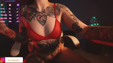 Ivy online show from December 25, 2024, 3:40 am