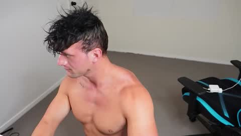 streatmeat online show from January 6, 2025, 10:37 pm