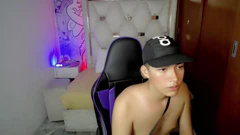 Street online show from February 22, 2026, 3:18 am