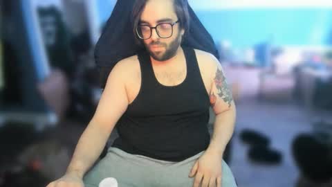 Snapshot of strokingslow420 chatting on November 13, 2025, 5:56 pm Johnny online show from November 13, 2025, 5:56 pm