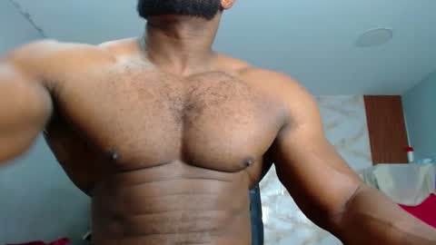 Snapshot of strong_george1 chatting on February 7, 2025, 12:09 am strong_george1 online show from February 7, 2025, 12:09 am