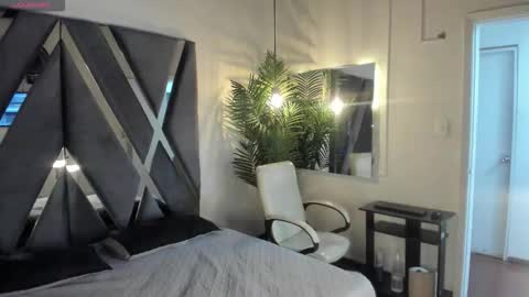 Snapshot of strong_girl_ chatting on March 2, 2026, 10:55 am Alexa online show from March 2, 2026, 10:55 am