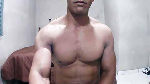 strongdaddyfantastic online show from April 4, 2026, 4:22 am