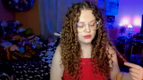 Strwbby online show from September 25, 2025, 7:34 am