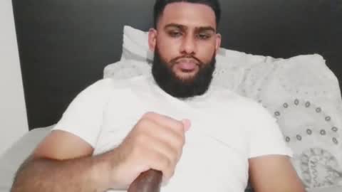 stuckinthe222 online show from November 3, 2025, 3:41 am