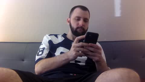 Snapshot of stud4u21 chatting on October 5, 2025, 5:00 pm stud4u21 online show from October 5, 2025, 5:00 pm