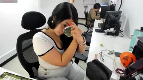 studcb_ online show from September 27, 2025, 5:07 pm