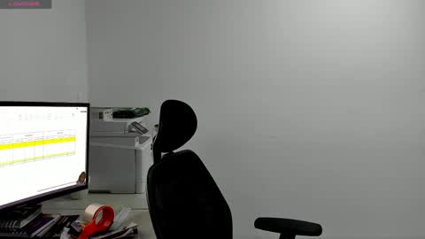 studcb_ online show from April 7, 2026, 7:36 pm