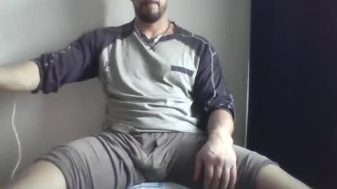 Ero online show from February 26, 2025, 10:15 am