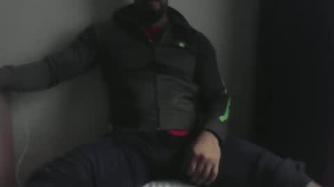 Ero online show from October 8, 2025, 9:18 am