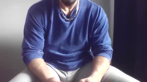 Ero online show from December 1, 2025, 10:42 am