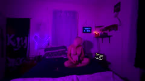 Snapshot of studnhismilf69 chatting on October 26, 2025, 1:28 pm StudHisCougar69 online show from October 26, 2025, 1:28 pm