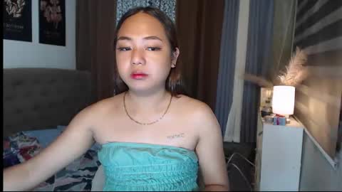 Snapshot of studqueendomi chatting on April 7, 2026, 9:15 pm studqueendomi online show from April 7, 2026, 9:15 pm