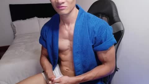 Snapshot of stylishman01 chatting on May 29, 2026, 9:13 pm stylish man online show from May 29, 2026, 9:13 pm