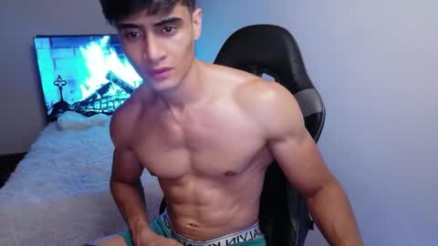 Snapshot of stylishman01 chatting on June 2, 2026, 12:23 am stylish man online show from June 2, 2026, 12:23 am