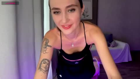 Snapshot of su_11111 chatting on July 16, 2026, 5:35 am LINA online show from July 16, 2026, 5:35 am