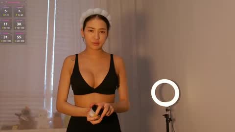 Aya  Fav tips 77101201  online show from May 19, 2026, 12:05 am