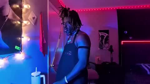 Hot Chocolate online show from November 22, 2025, 12:04 pm