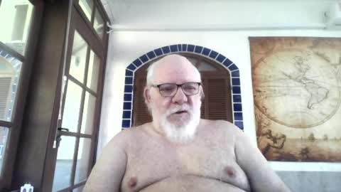 Snapshot of subbtmpig4u chatting on June 7, 2026, 5:38 pm SubBtmPig4U online show from June 7, 2026, 5:38 pm