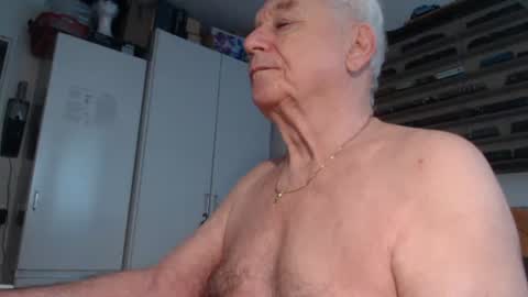 Snapshot of subibuns chatting on January 17, 2025, 11:59 am Marcel online show from January 17, 2025, 11:59 am