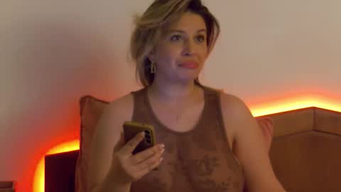 Carla online show from February 19, 2026, 11:34 pm