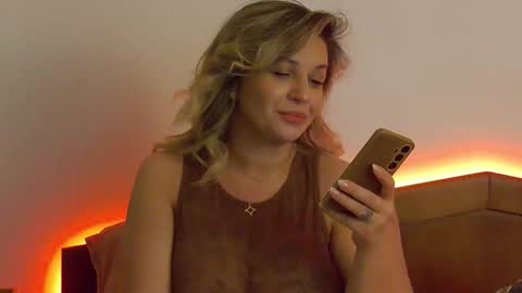 Carla online show from March 6, 2026, 11:23 pm