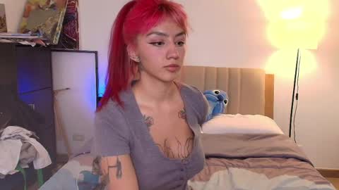 Snapshot of sublimetouch chatting on April 30, 2026, 10:36 pm Zoe online show from April 30, 2026, 10:36 pm