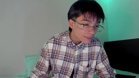 nico online show from February 28, 2025, 4:42 pm