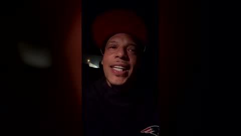 Snapshot of succafreeswag chatting on April 10, 2026, 5:12 am succafreeswag online show from April 10, 2026, 5:12 am