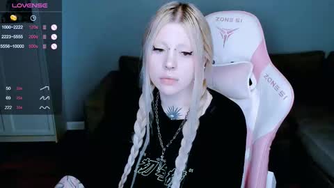 succubus_leslie online show from October 4, 2025, 12:52 am