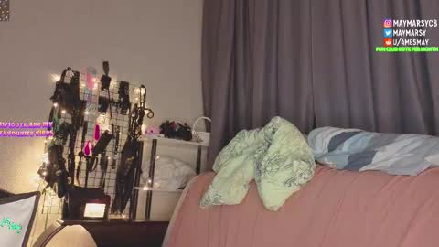 May online show from March 25, 2026, 11:11 pm