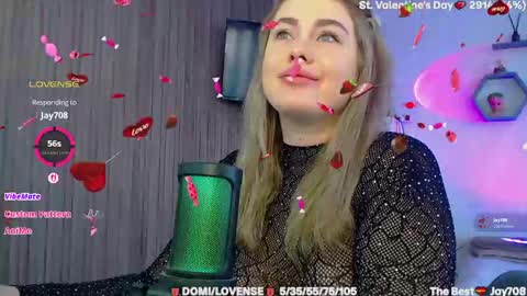 suchcute_ online show from February 14, 2026, 3:47 am