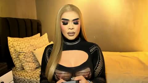 JADE ELYSE online show from August 7, 2026, 6:43 pm