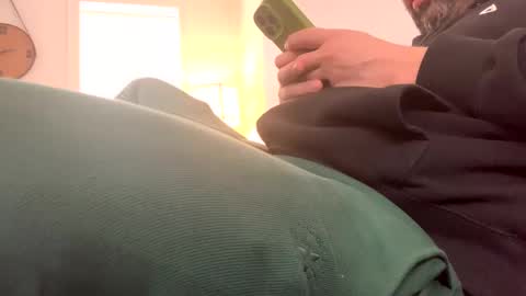 suckm3dry07 online show from February 27, 2025, 4:32 pm