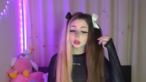 Sue online show from March 9, 2025, 2:29 am