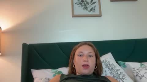 suerrab3304 online show from June 19, 2026, 2:43 pm