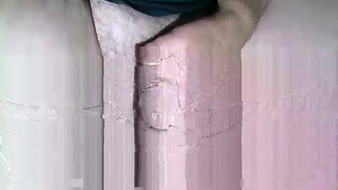 Snapshot of suesser0009 chatting on April 14, 2026, 11:49 am Martin sweetboy online show from April 14, 2026, 11:49 am