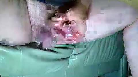 Snapshot of suesser0009 chatting on April 20, 2026, 8:10 pm Martin sweetboy online show from April 20, 2026, 8:10 pm