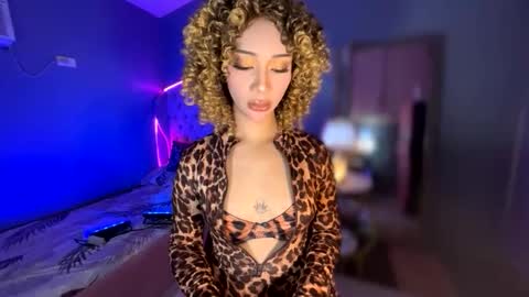 Snapshot of sugar_hally chatting on February 25, 2026, 2:59 pm your ultimate goddess online show from February 25, 2026, 2:59 pm