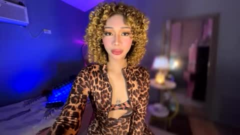 Snapshot of sugar_hally chatting on February 26, 2026, 8:46 am your ultimate goddess online show from February 26, 2026, 8:46 am